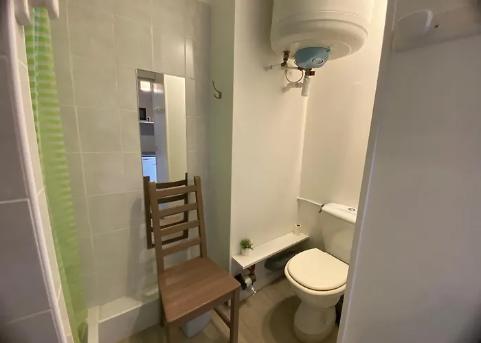 Appartement Mini-studio A Avec Vue Paisible, Proche Thermes - Fr-1-503-176